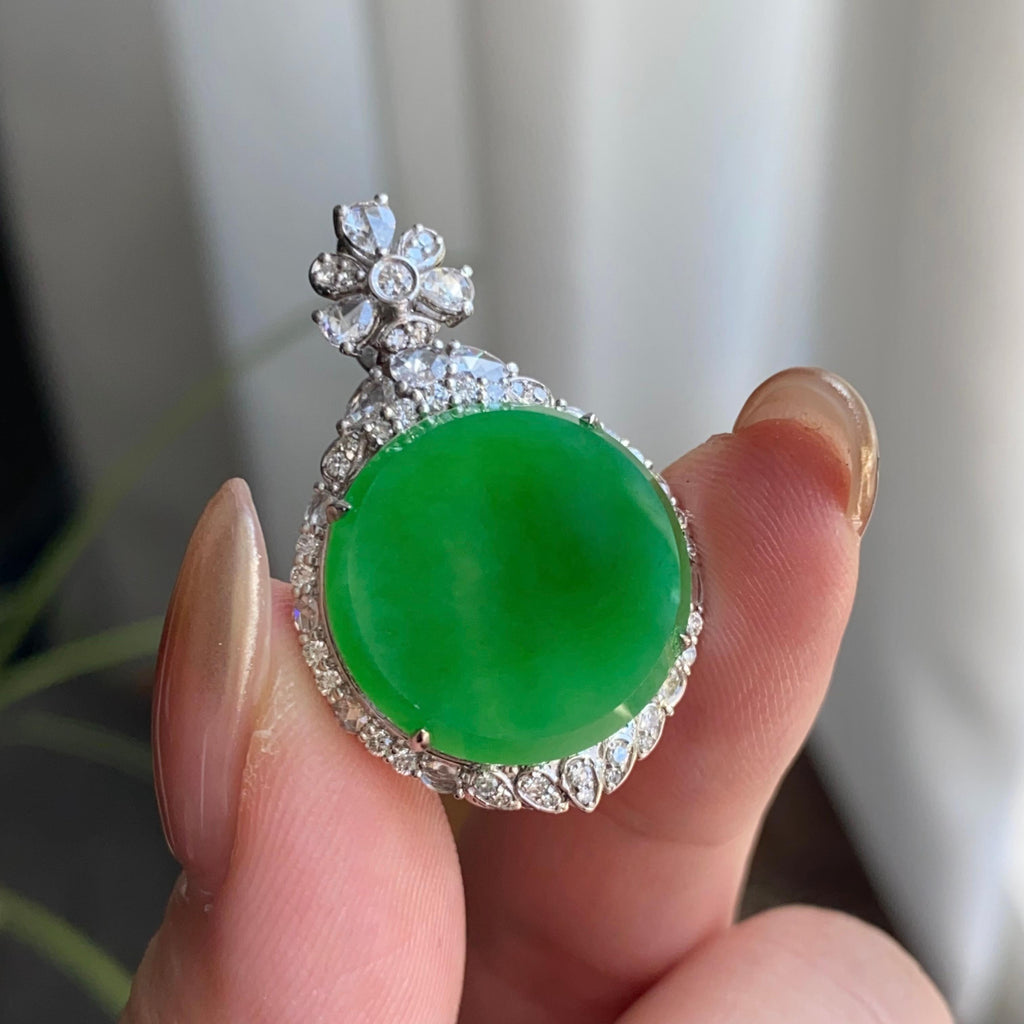 18k金钻镶冰种阳绿圆牌吊坠（yc264961）