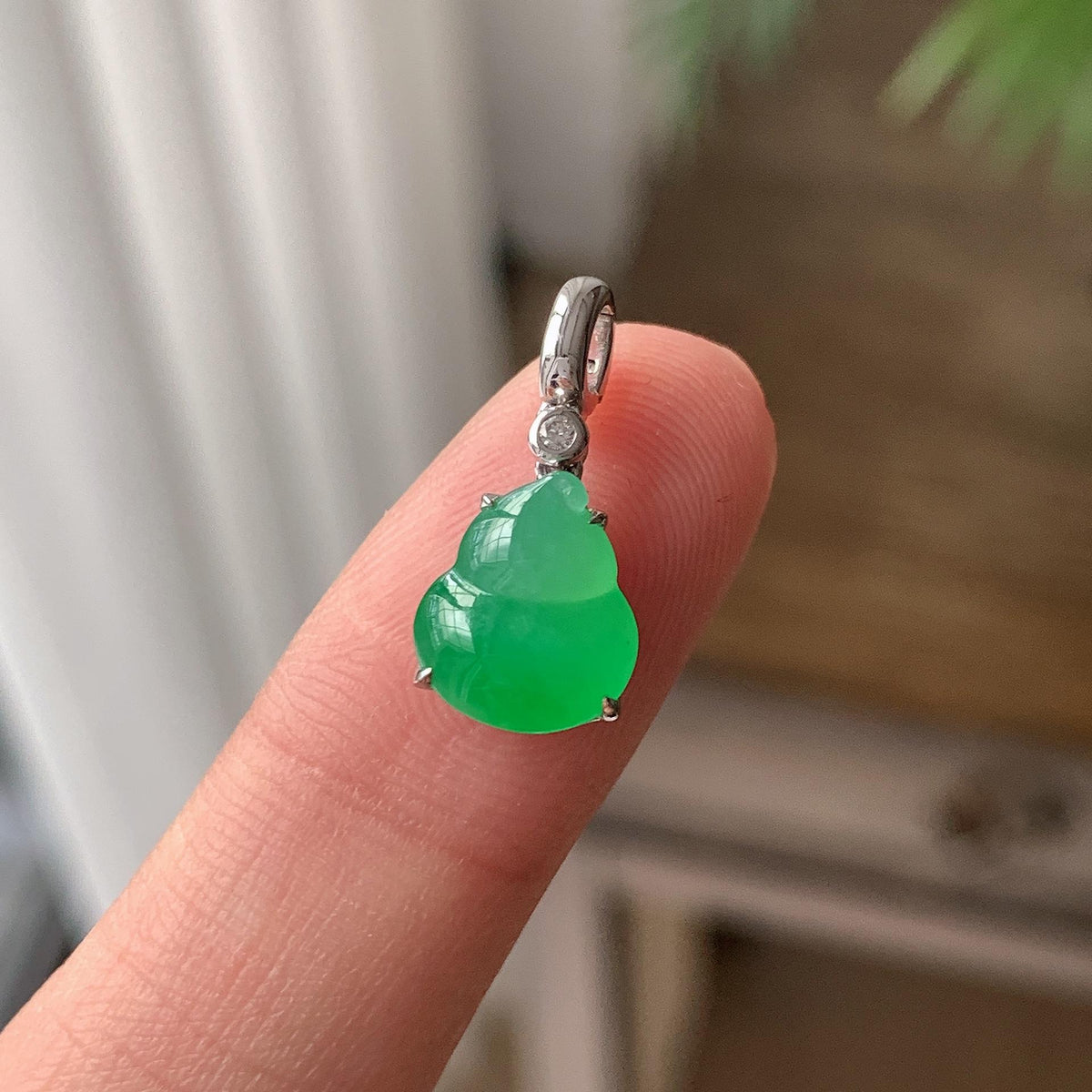 18K金镶 糯冰种满绿葫芦吊坠 天然缅甸A货翡翠（yc701158）