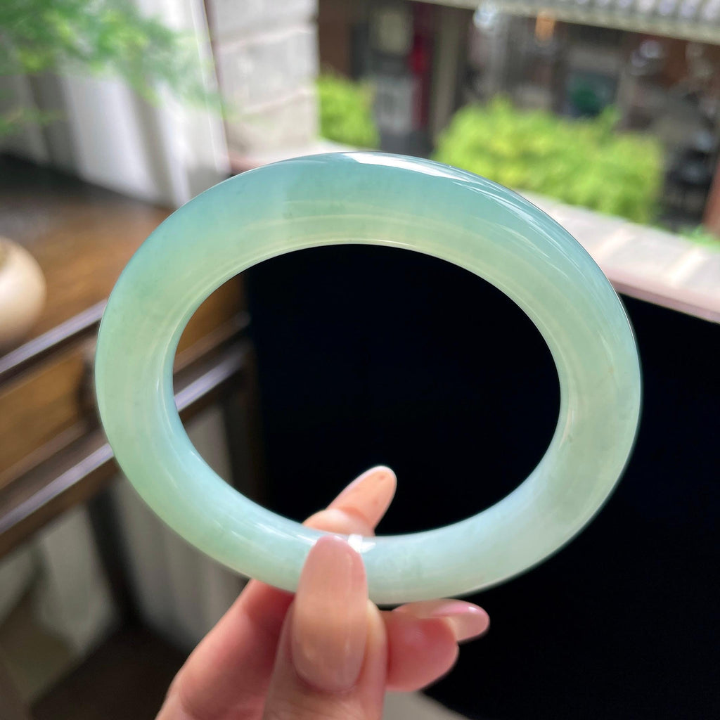 大圈口 糯冰种油青色湖水绿圆条 58圈 天然缅甸A货翡翠（yc696436）