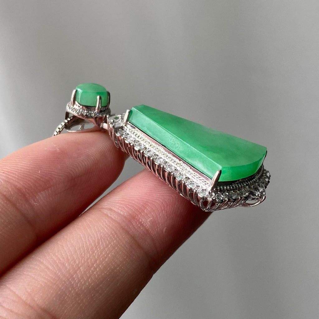 18k金钻镶冰种满绿无事牌吊坠（yc204863）