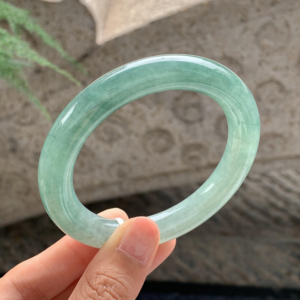 细糯种 湖水绿圆条手镯 54.5圈 天然缅甸A货翡翠（yc701175）