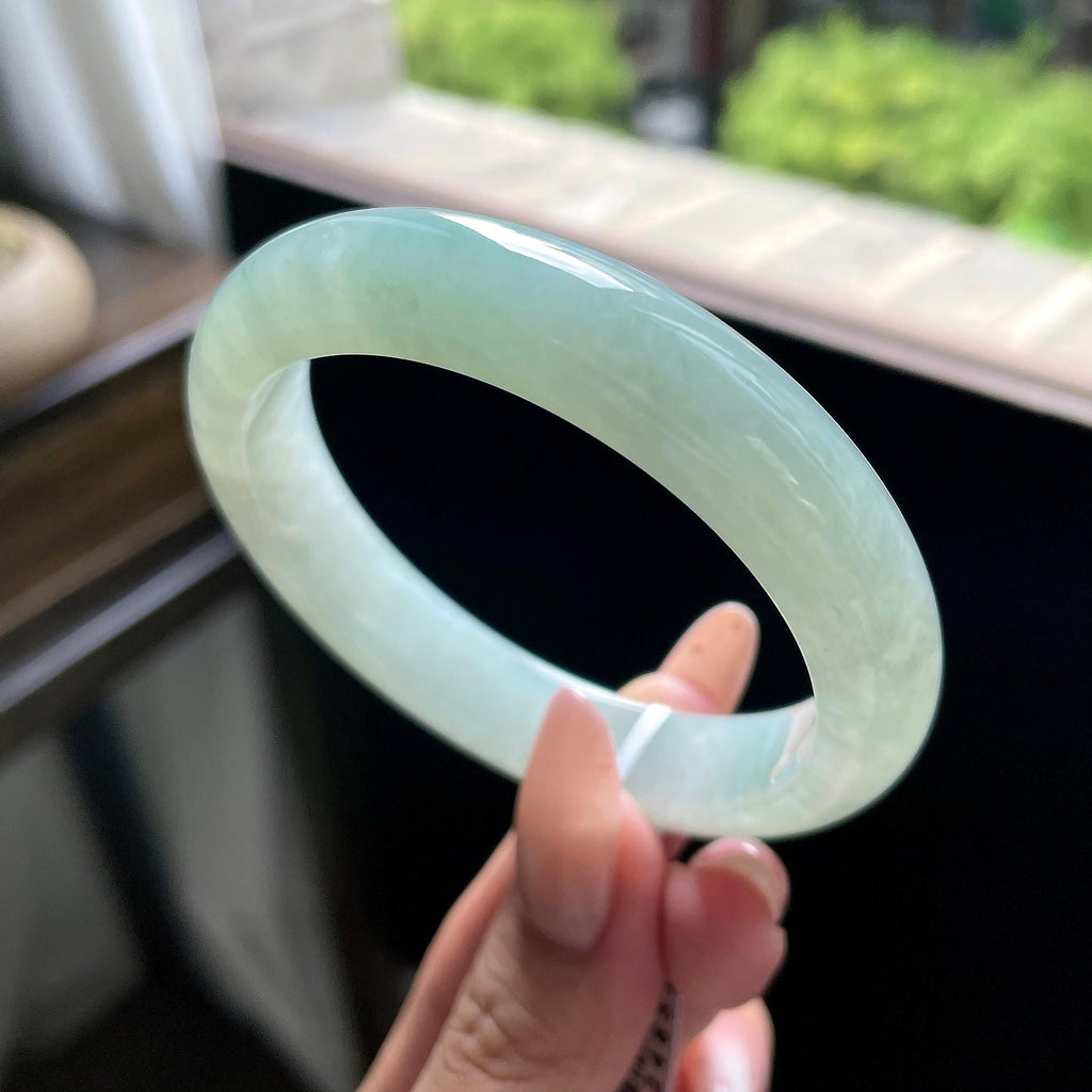细糯种晴绿底葡萄肉正圈平安镯 56圈 天然缅甸A货翡翠（yc693161）