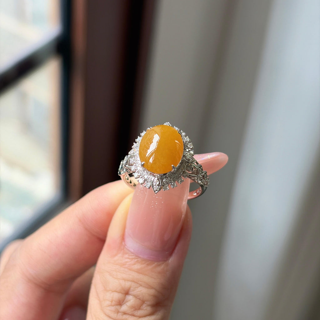 18K金镶 细糯种黄翡蛋面戒指 天然缅甸A货翡翠（yc534422）