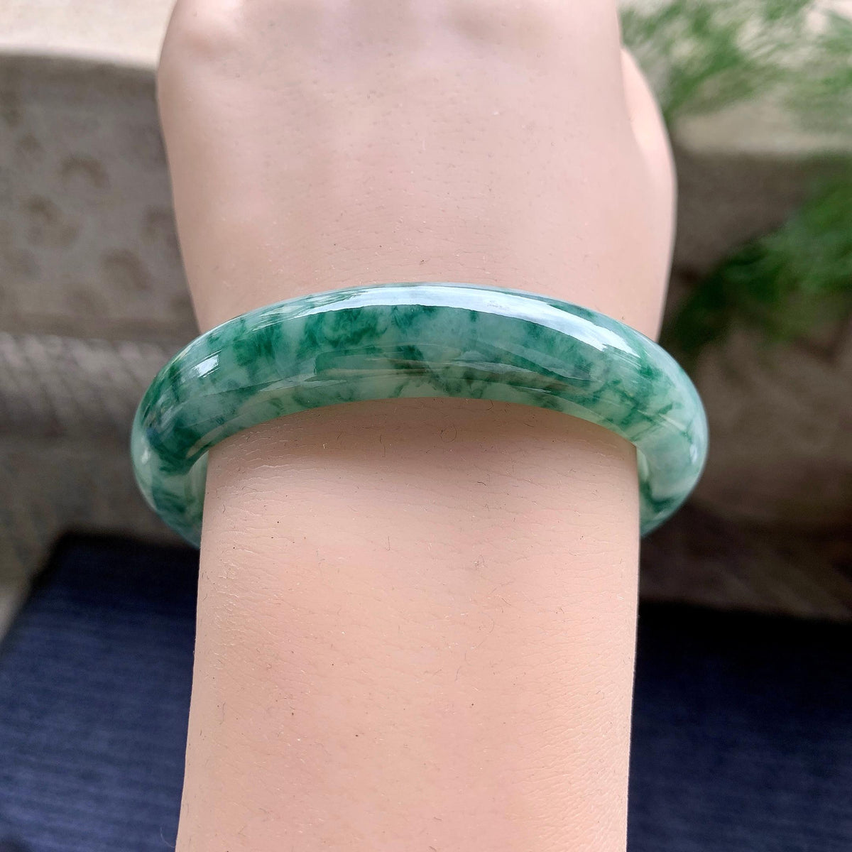细糯种飘蓝花贵妃手镯 56.3圈口 天然缅甸A货翡翠（yc703287）