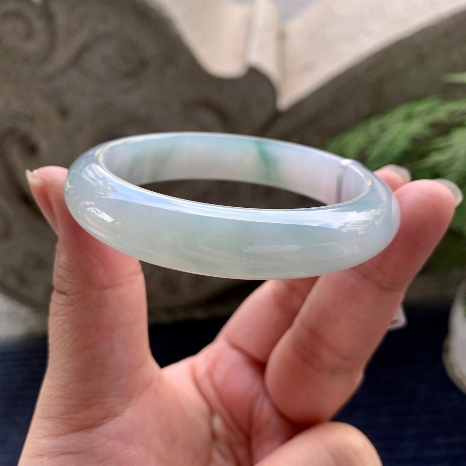 细糯种飘花平安镯（55.7mm）（yc090495）