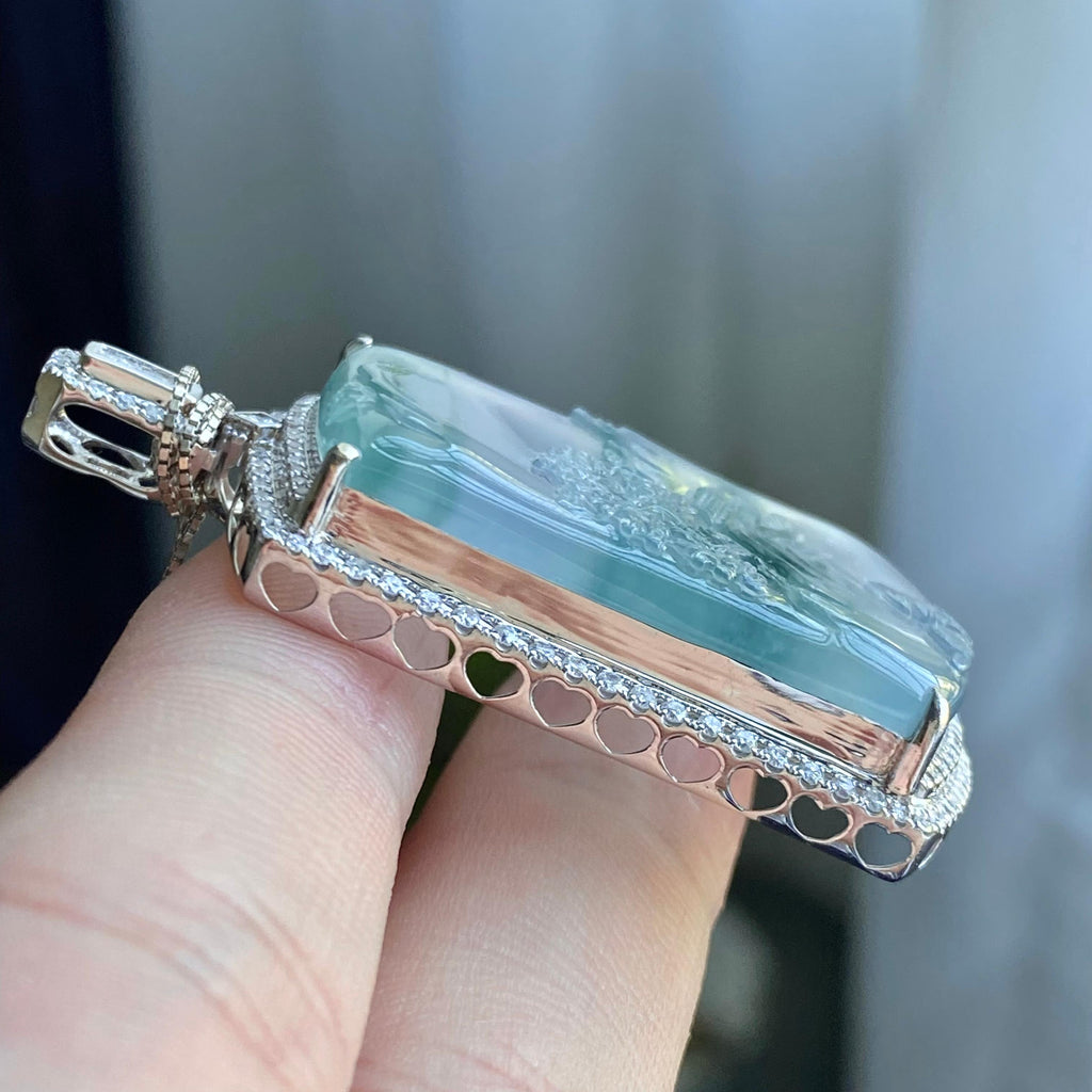 18k金钻镶冰种飘花山水牌吊坠（yc205075）