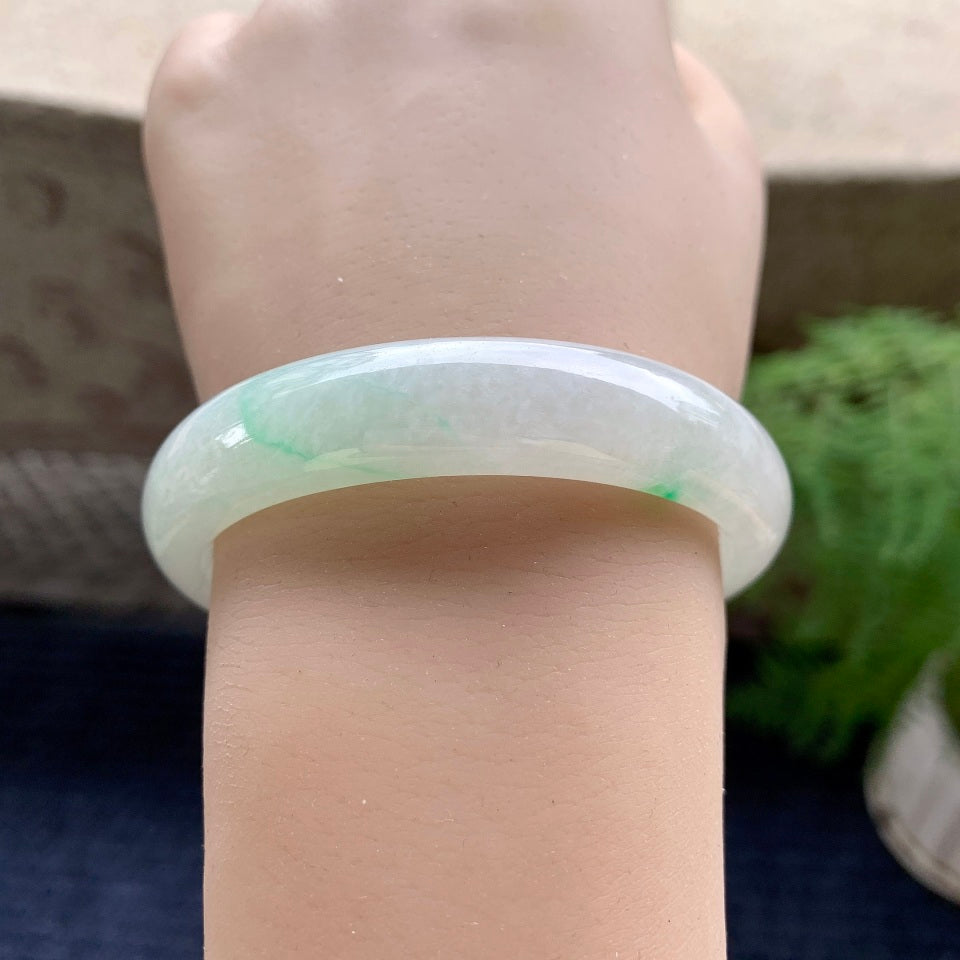 细糯种飘绿贵妃手镯（54.5mm）（yc116158）