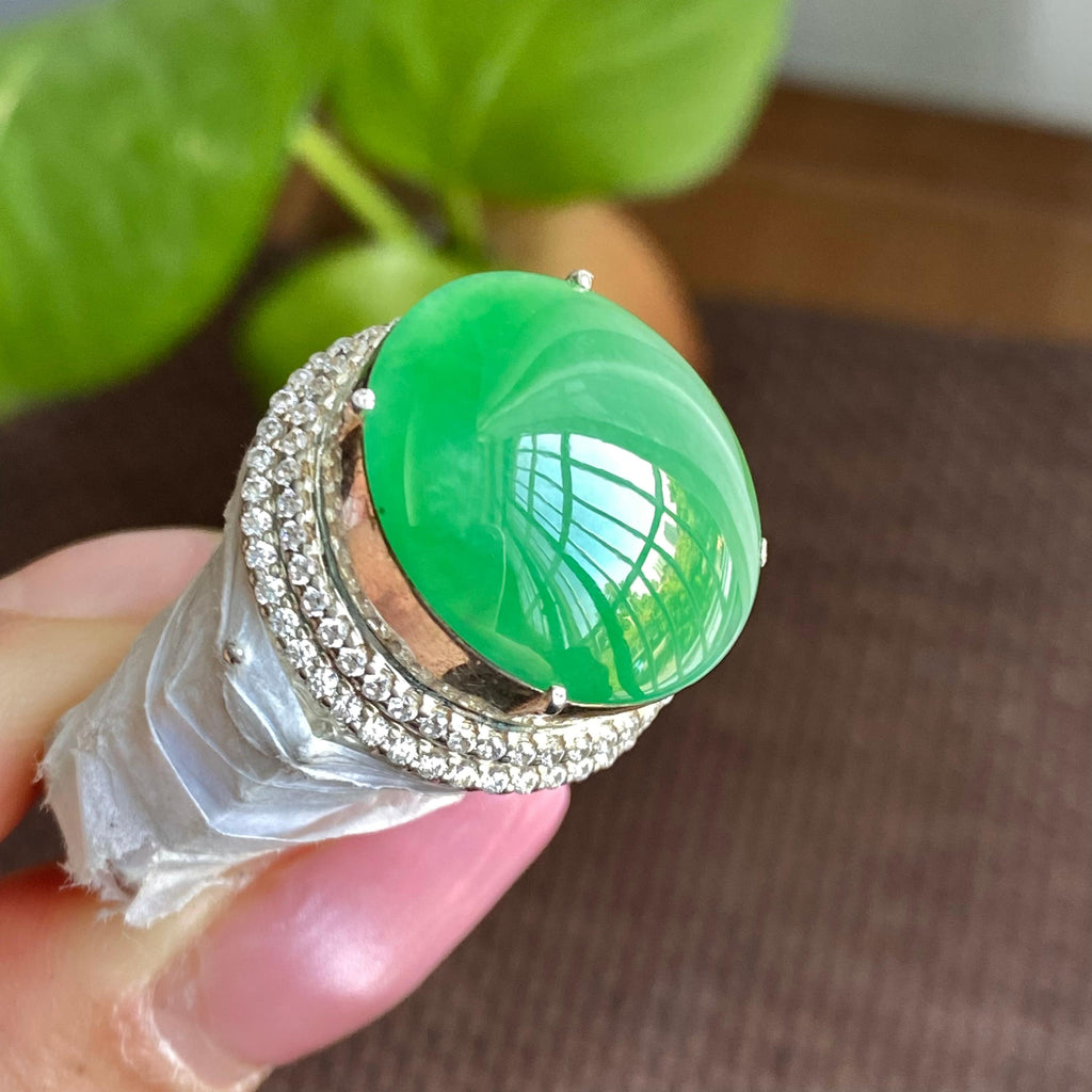 细糯种满绿裸石蛋面（yc282934）