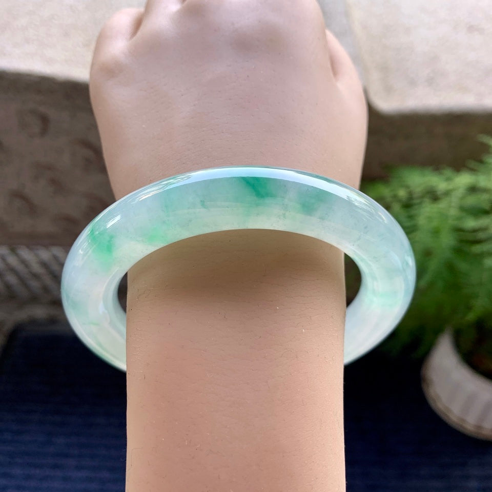 冰种飘花圆条手镯（62mm）（yc094207）