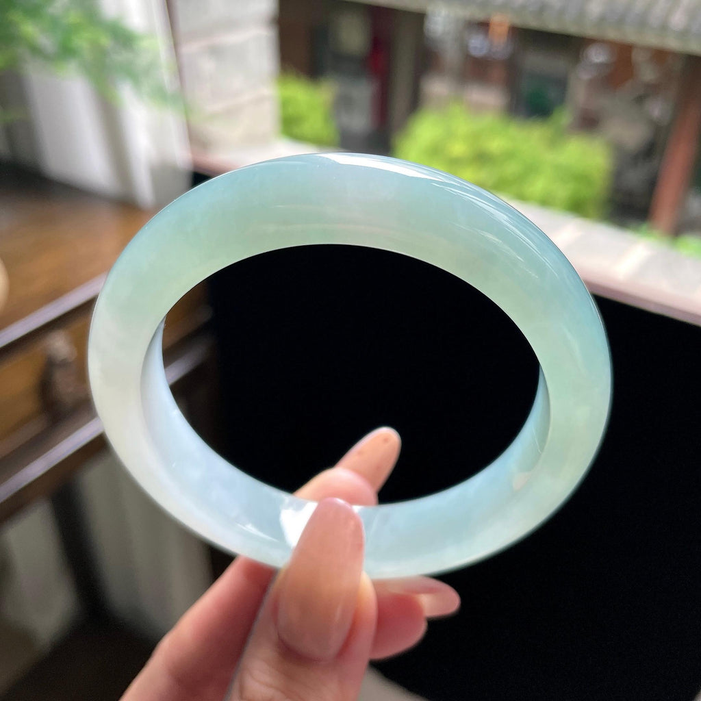 大圈口晴蓝底正圈平安镯 58.3圈 天然缅甸A货翡翠（yc696437）