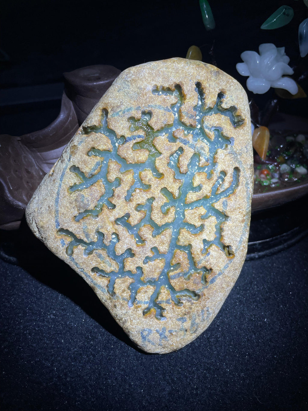 大马坎晴水飘黄飘花开窗手镯料（yc706719）