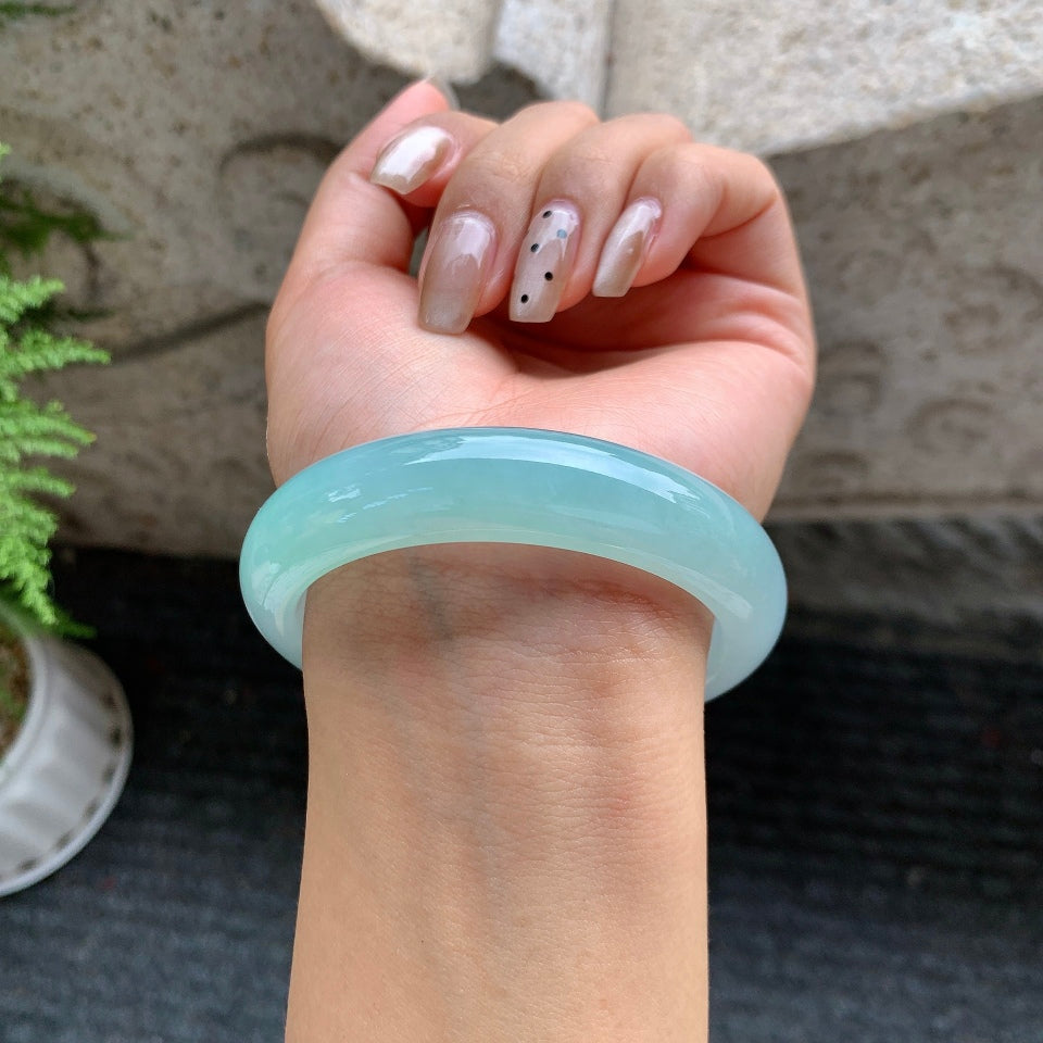糯化晴底翡翠平安镯（55.6mm）（yc016983）
