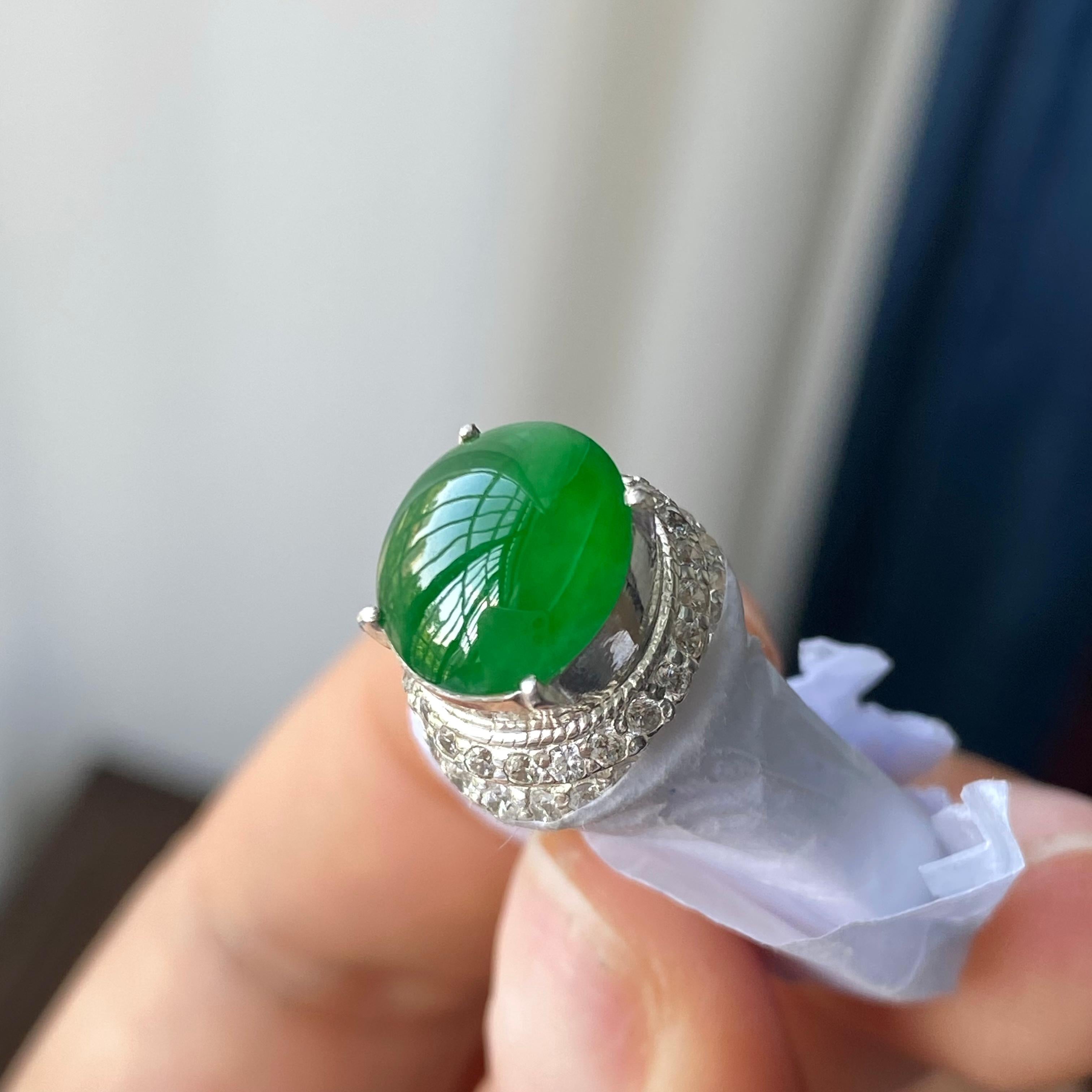 冰种满绿蛋面裸石（yc303869）