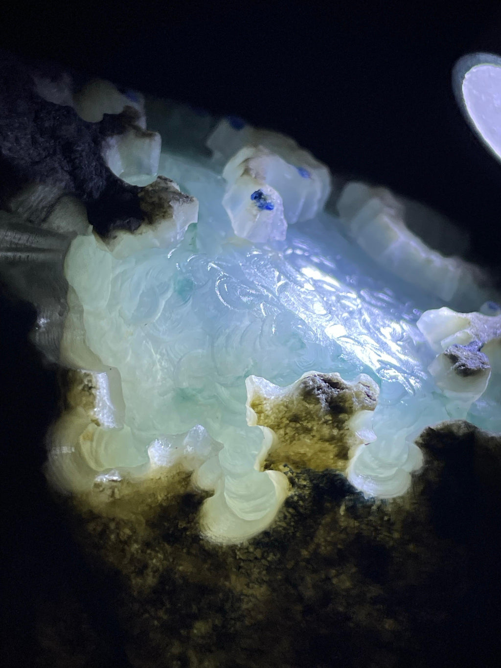 莫西沙开窗冰飘花手镯料（yc698619）