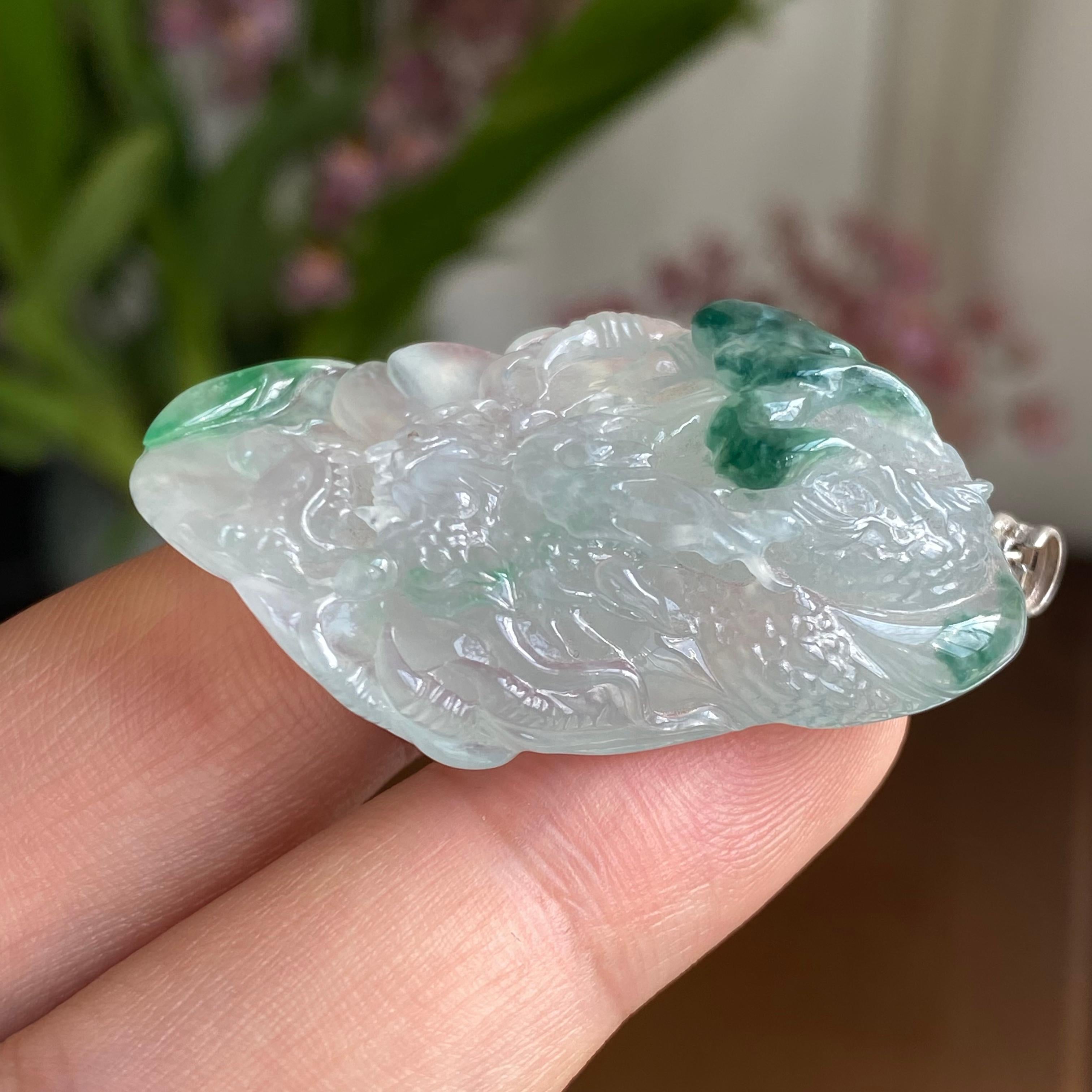 冰种飘花龙牌吊坠（yc303193）