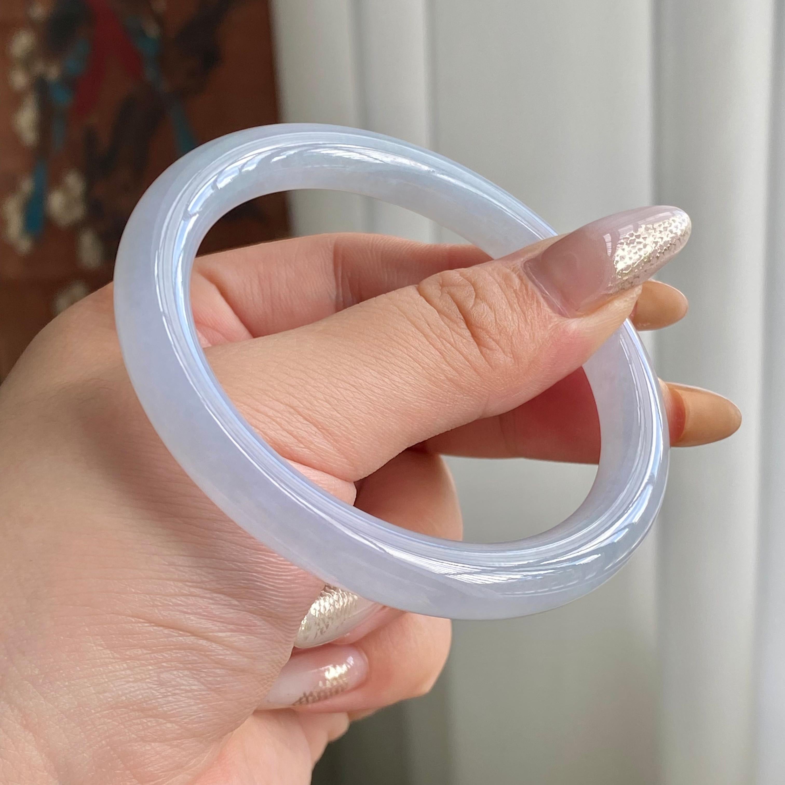 糯冰种春彩圆条手镯（56圈）（yc215999）