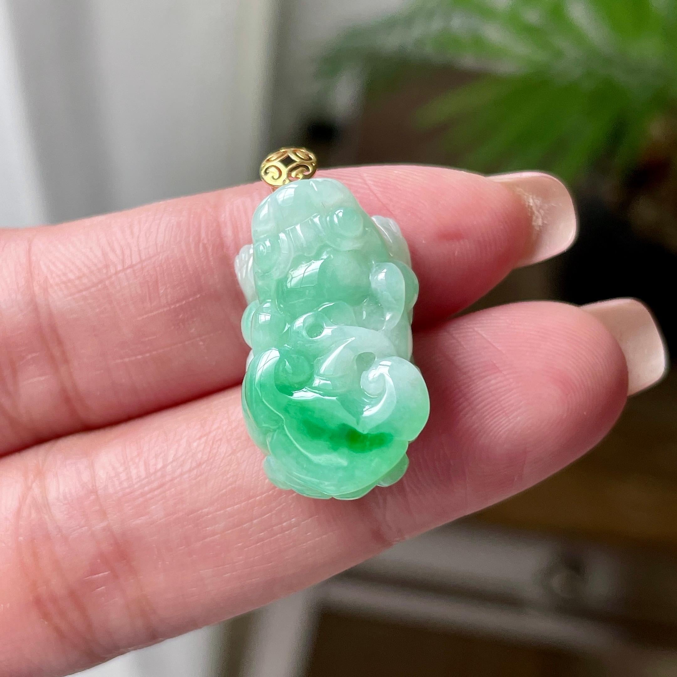 18K金镶细糯种飘翠绿貔貅吊坠 天然缅甸A货翡翠（yc524399）