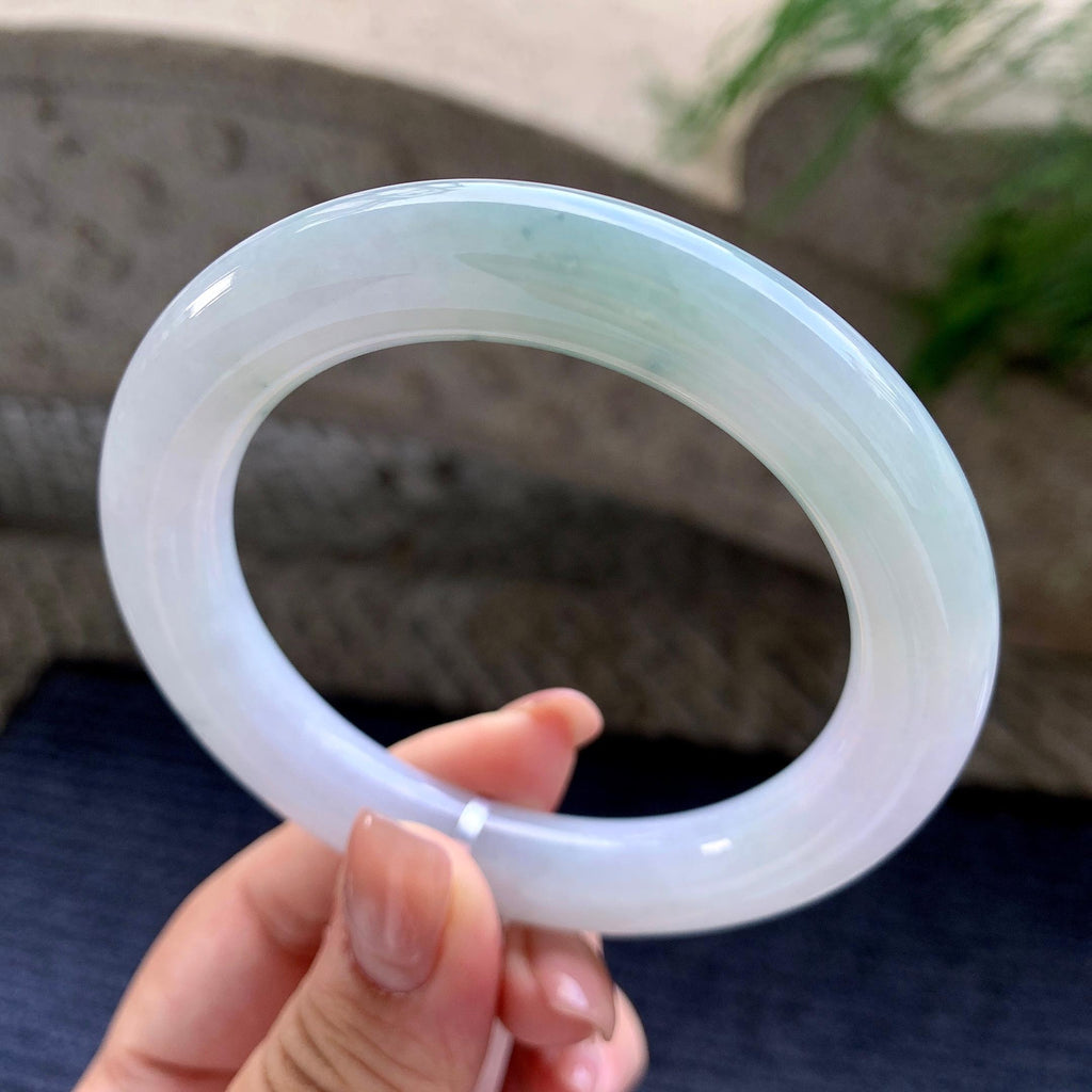 细糯种飘蓝花圆条手镯 56.7圈口 天然缅甸A货翡翠（yc524435）