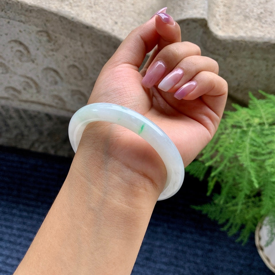 细糯种飘绿圆条手镯（56mm）（yc090095）
