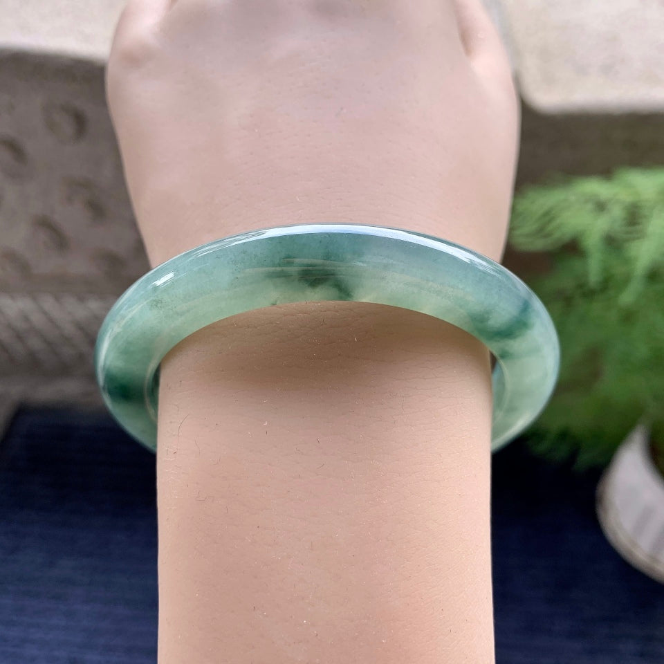 细糯种油青飘花泥鳅背手镯（56.5mm）（yc096600）