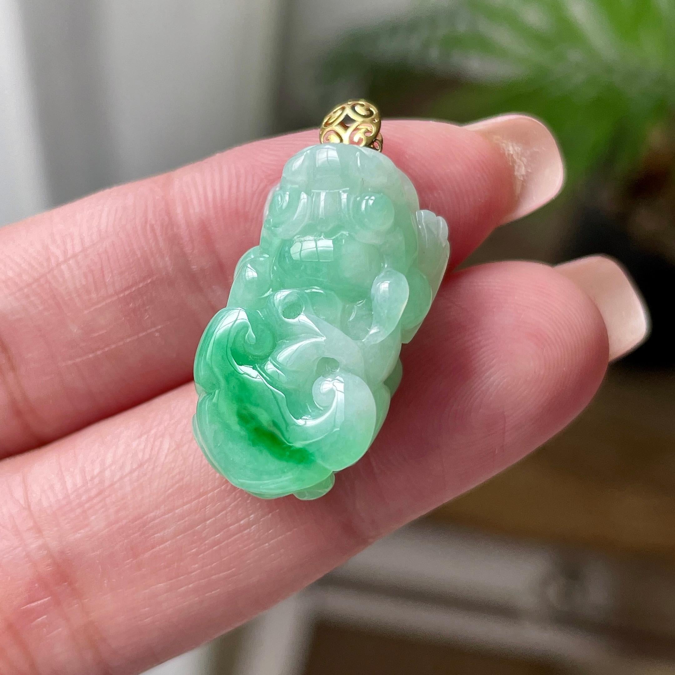 18K金镶细糯种飘翠绿貔貅吊坠 天然缅甸A货翡翠（yc524399）