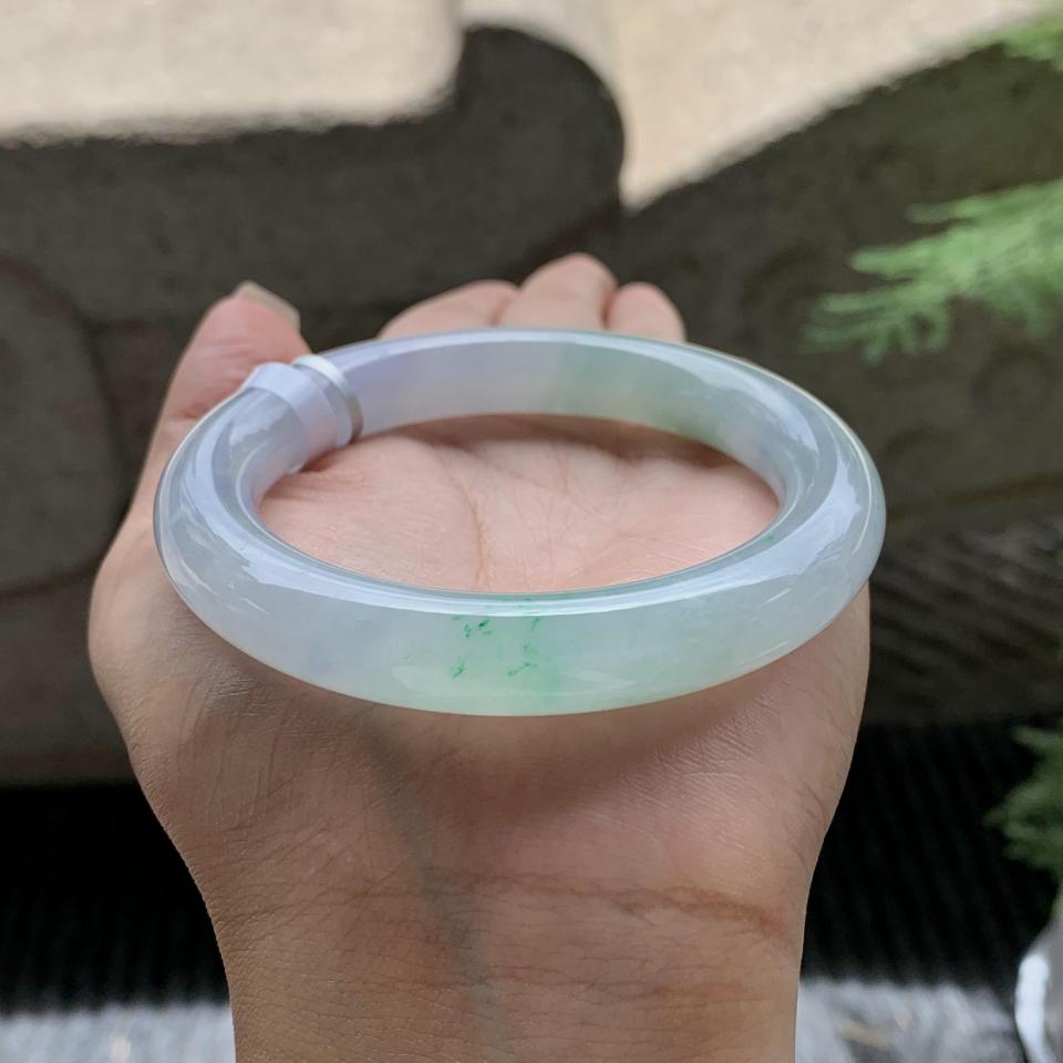 糯冰种飘花翡翠圆条手镯（56.3mm）（TF06250003）