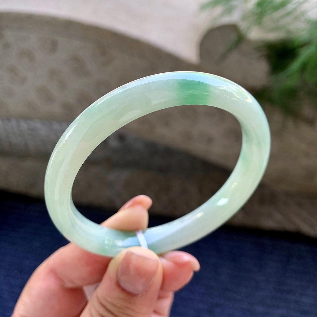 细糯种飘翠绿正圈平安镯 56圈口 天然缅甸A货翡翠（yc502583）