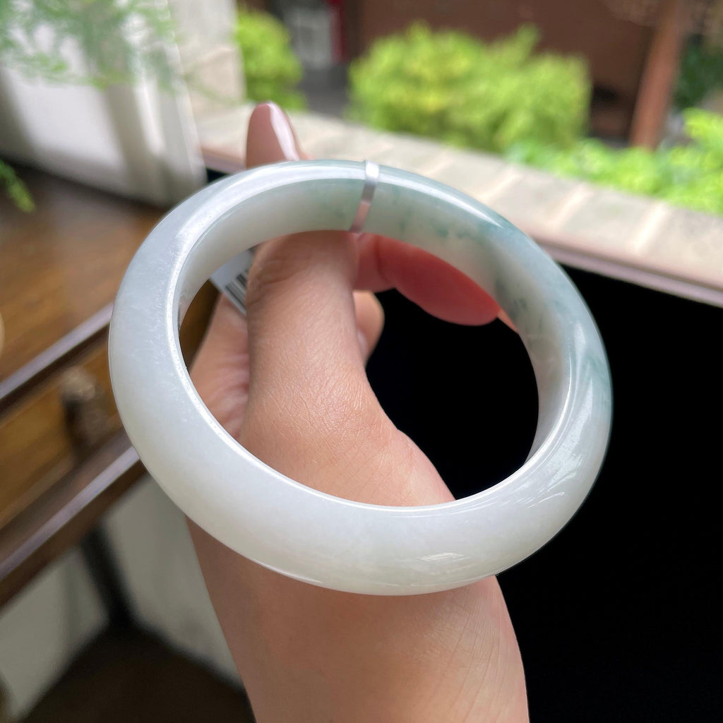 细糯种牛奶底飘花正圈平安镯 56圈（yc709468）