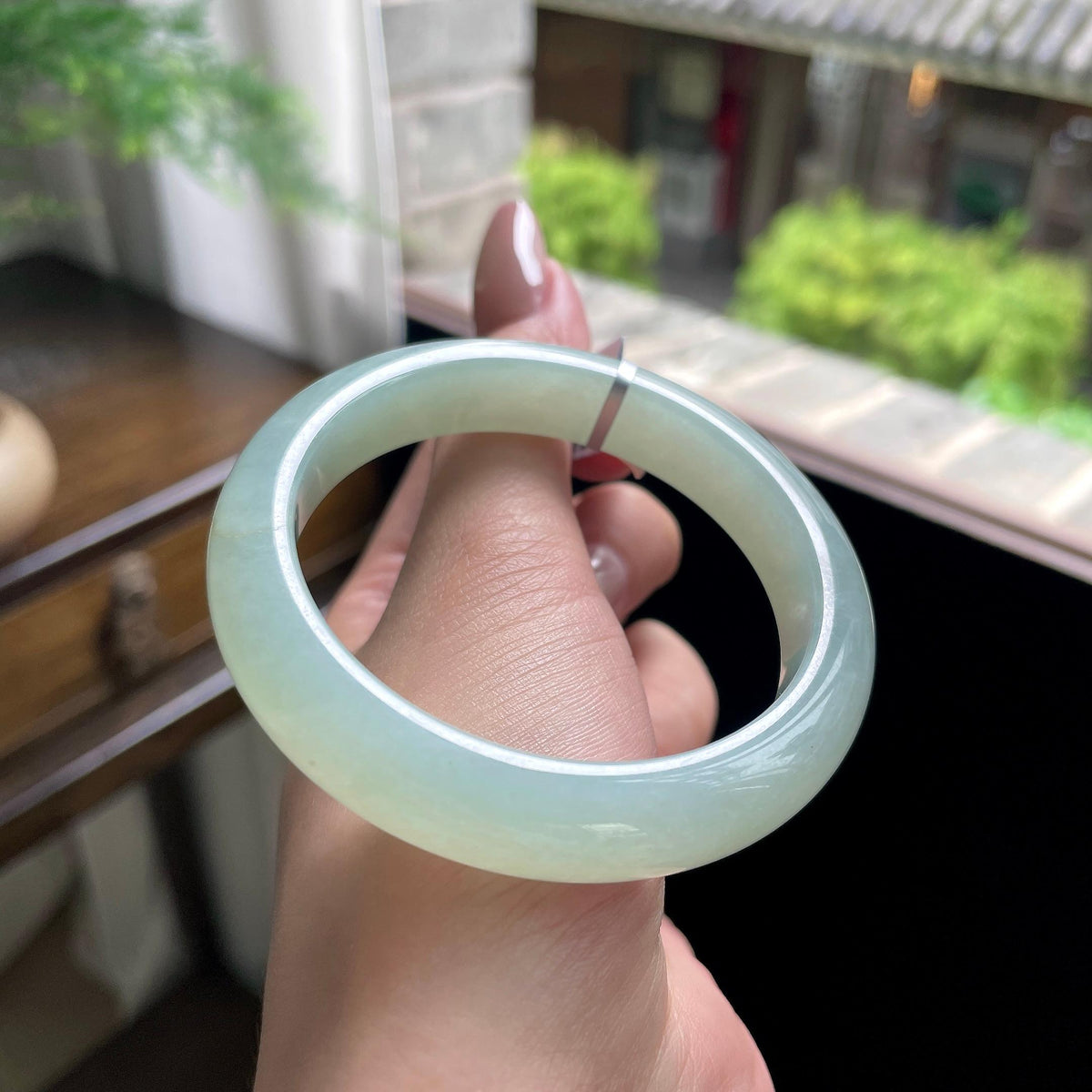 细糯种冰晴绿葡萄肉正圈平安镯 53圈 天然缅甸A货翡翠（yc696423）