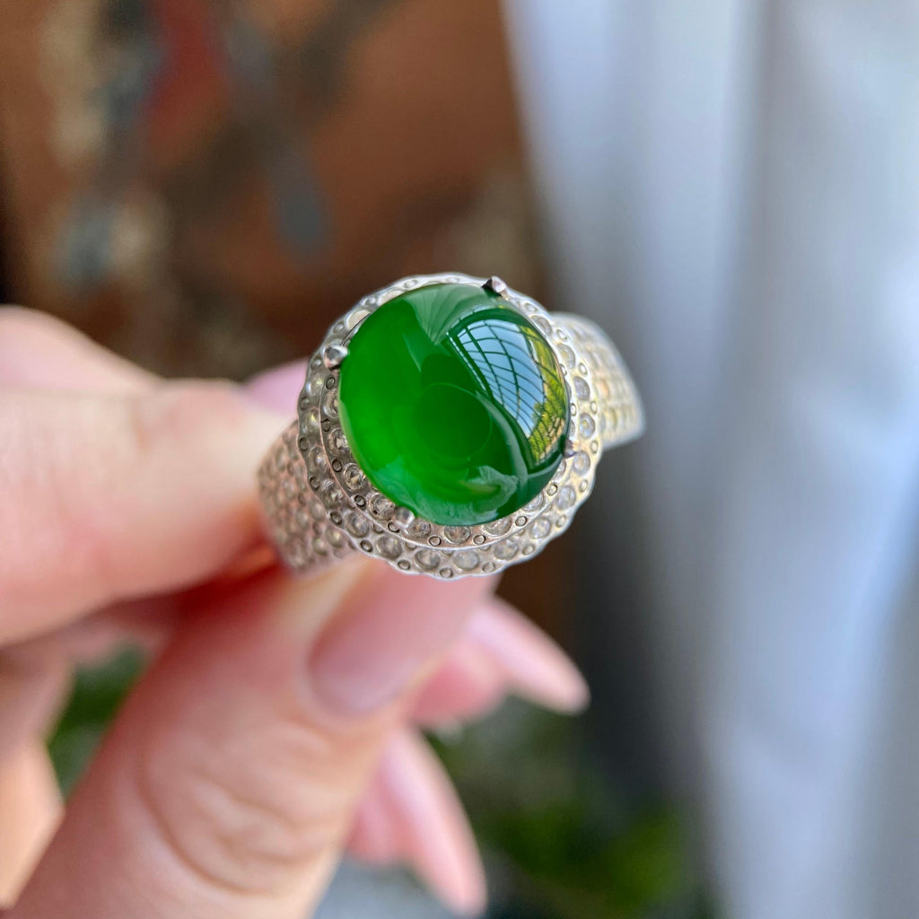 冰种辣阳绿戒面裸石（yc234199）