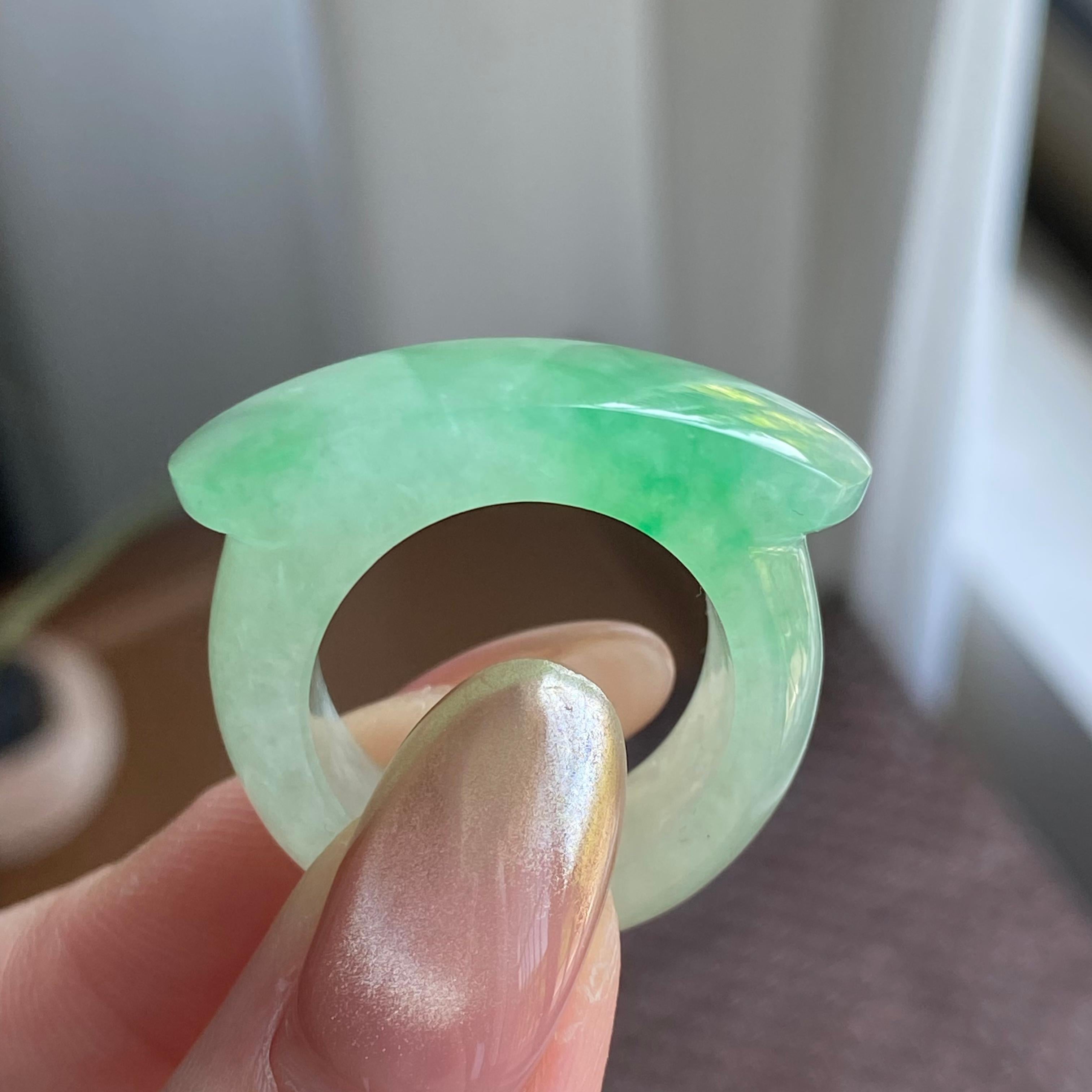 糯冰种金丝阳绿扳指（yc267893）