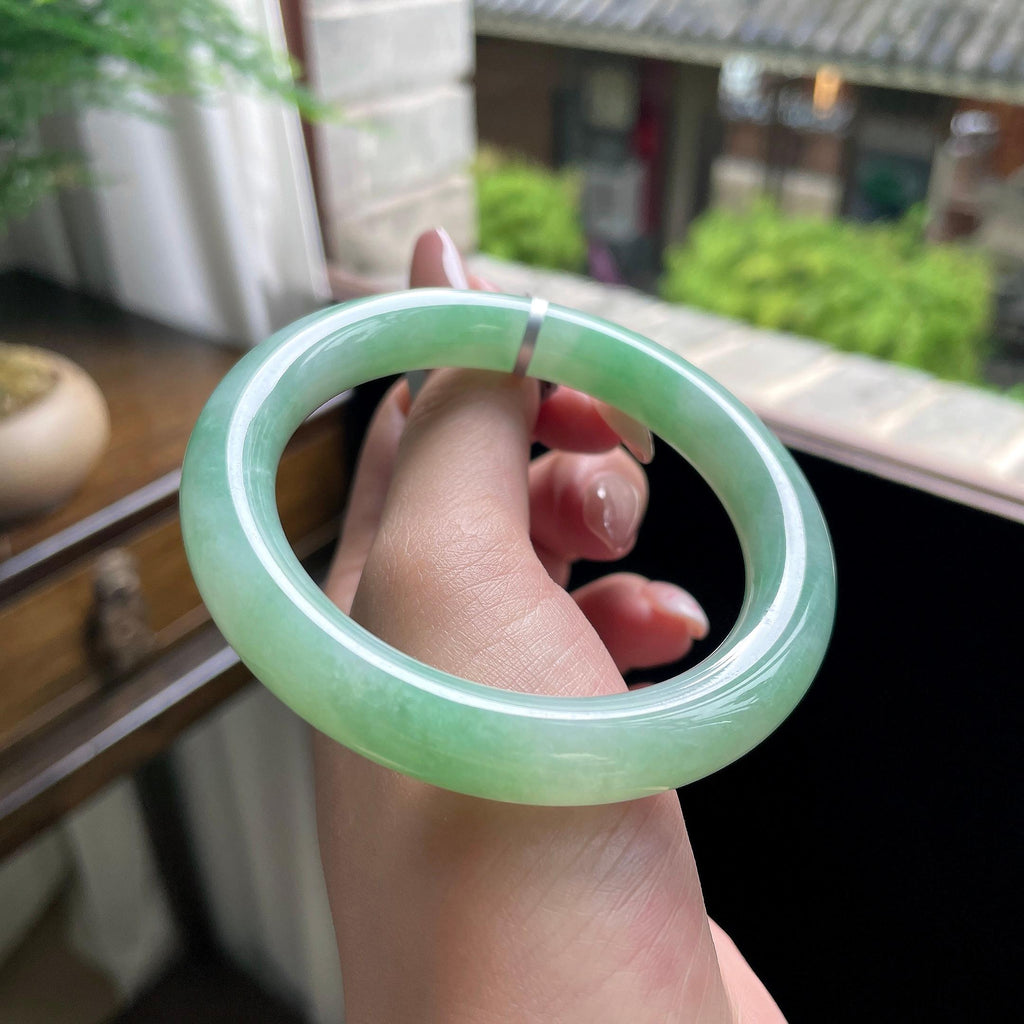 细糯种甜果绿圆条 55圈 天然缅甸A货翡翠（yc696434）