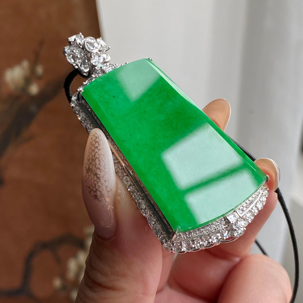 18k金钻镶冰种阳绿无事牌吊坠（yc224098）