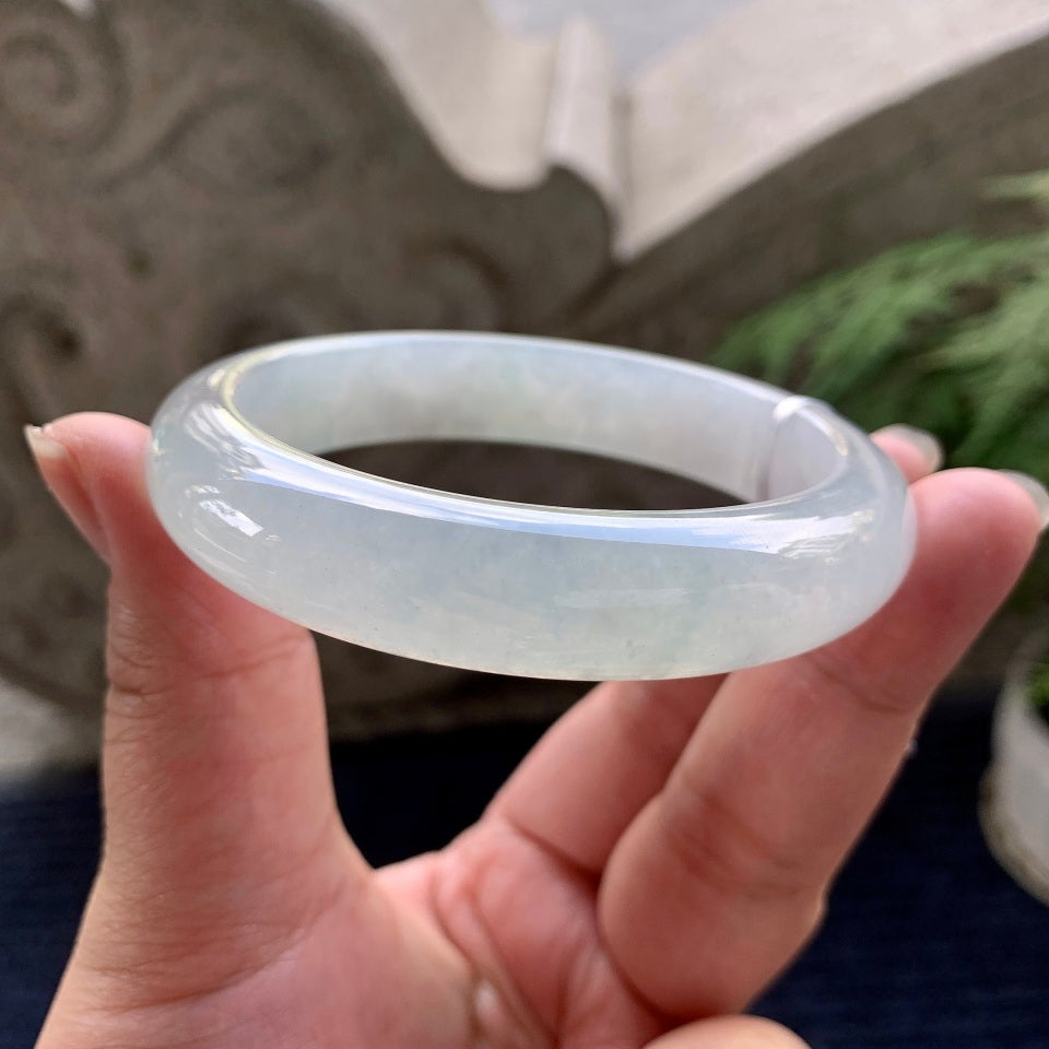 糯冰种淡晴底平安镯（58mm）（yc090489）