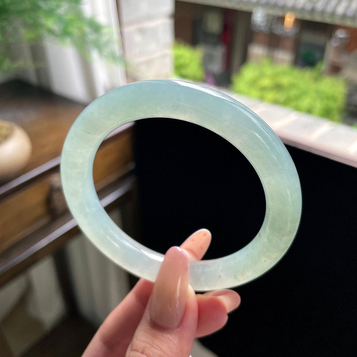 糯冰种冰晴水晴绿洒金圆条 56.3圈 天然缅甸A货翡翠（yc696403）