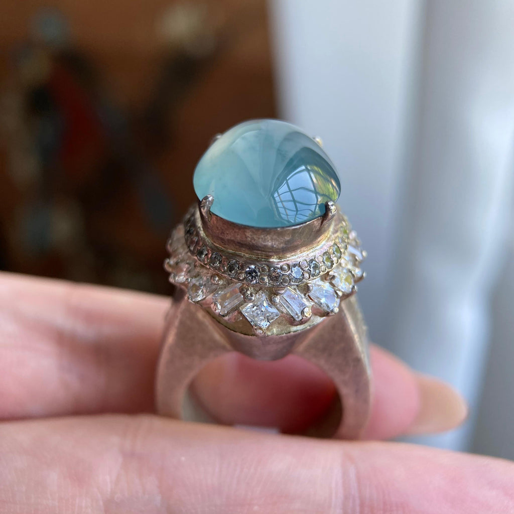 冰种蓝底鸽子蛋戒面裸石（yc234324）