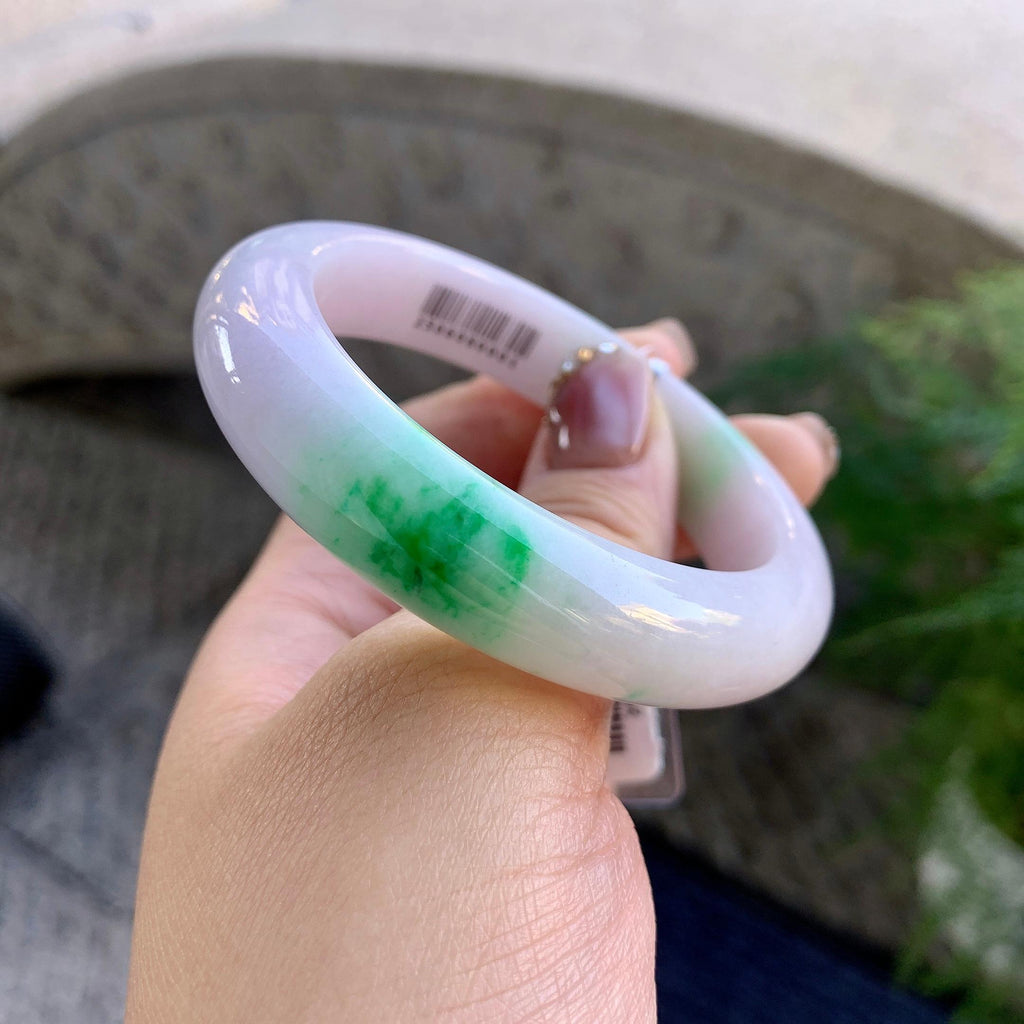 糯种淡粉底飘绿平安镯（52.2mm）（yc274595）