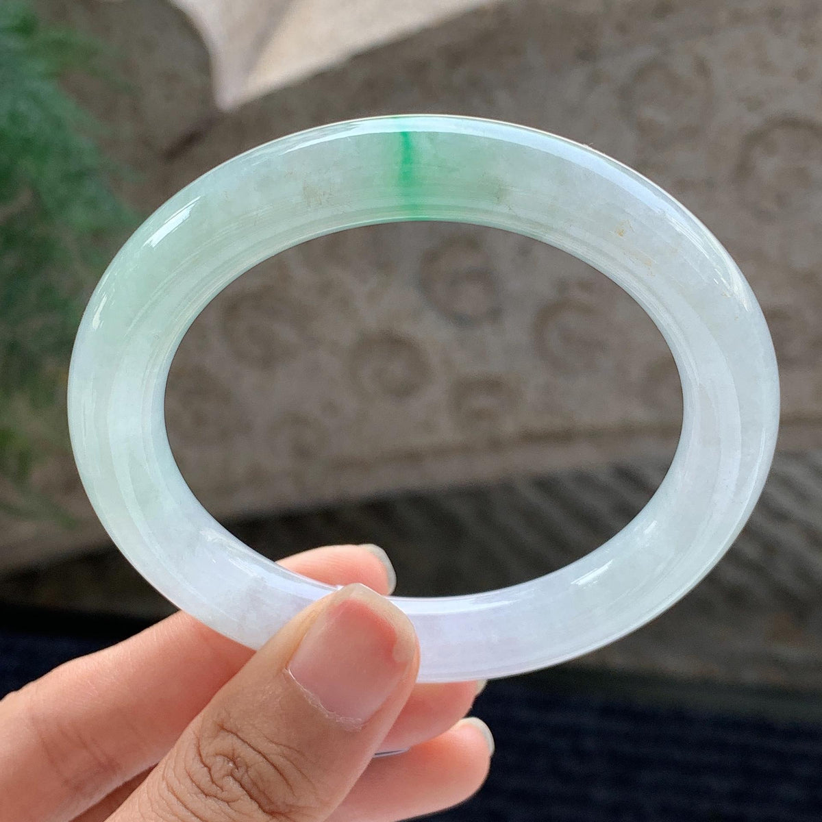 细糯种 白底青圆条手镯 56.5圈 天然缅甸A货翡翠（yc699550）