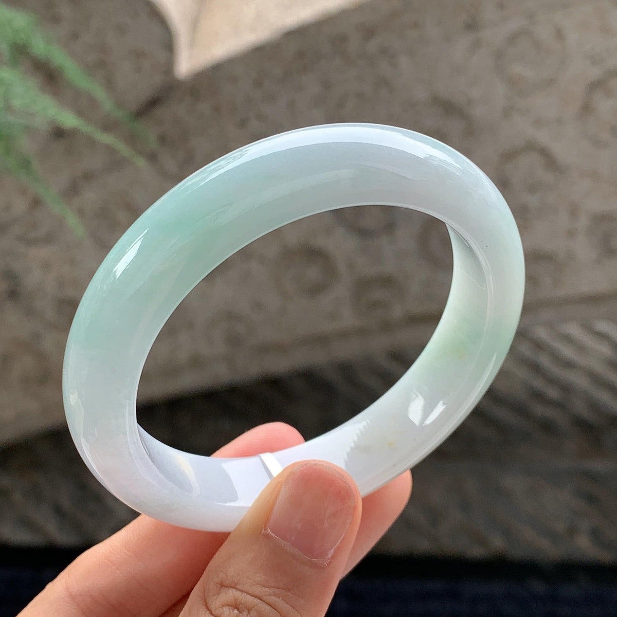 细糯种 飘绿正圈平安镯 54.5圈 天然缅甸A货翡翠（yc701144）