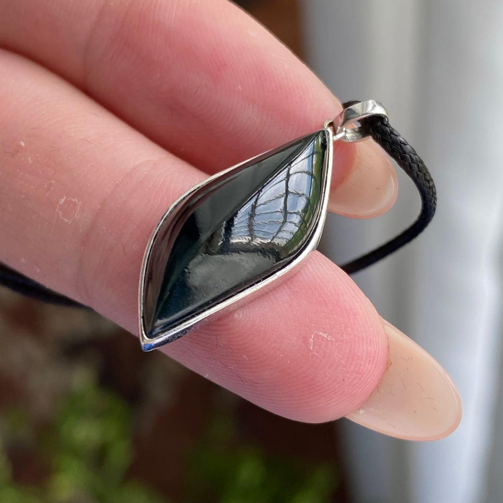 18k金镶墨翠随形吊坠（yc235112）