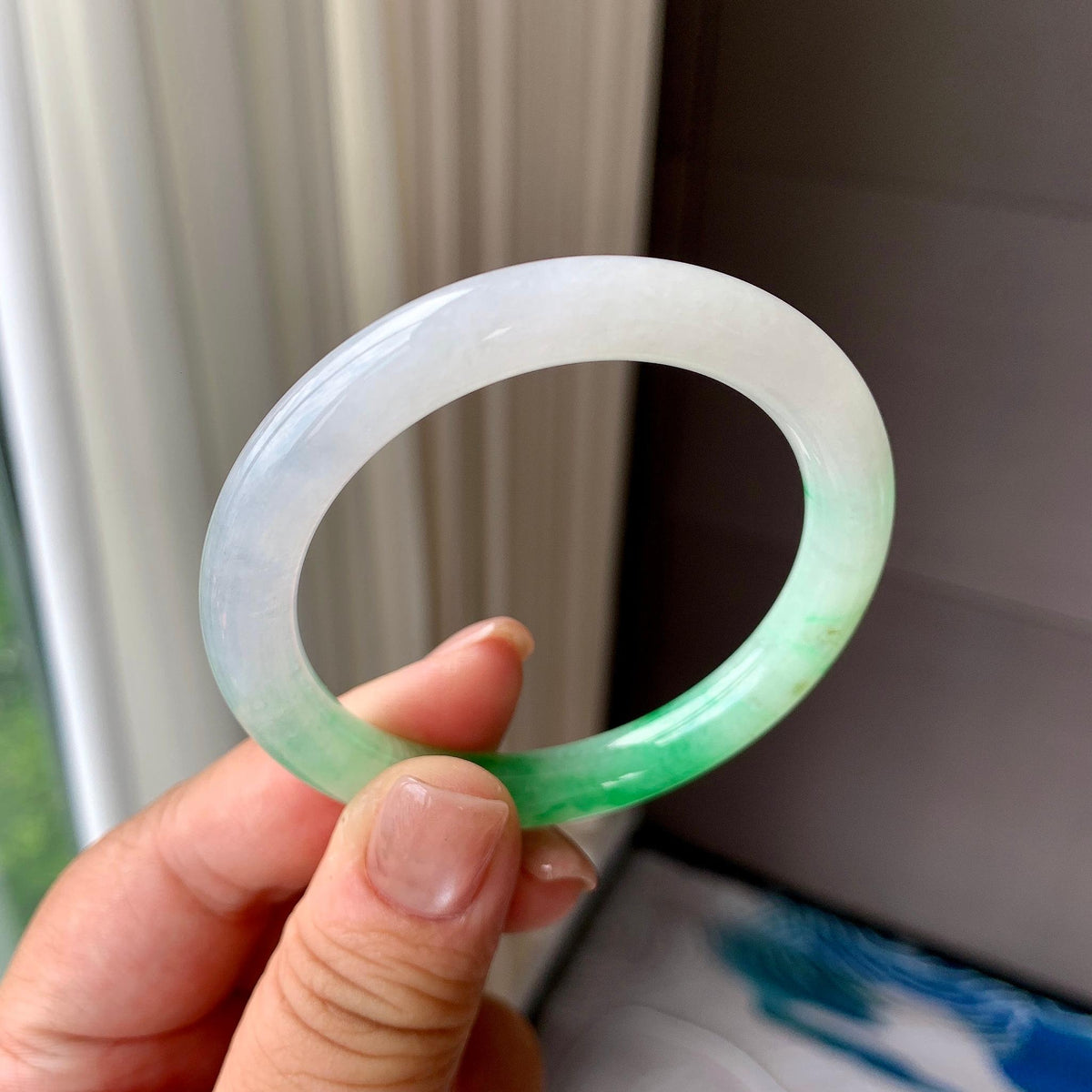 小圈口 糯冰种飘阳绿圆条手镯 50圈口 天然缅甸A货翡翠（yc703317）