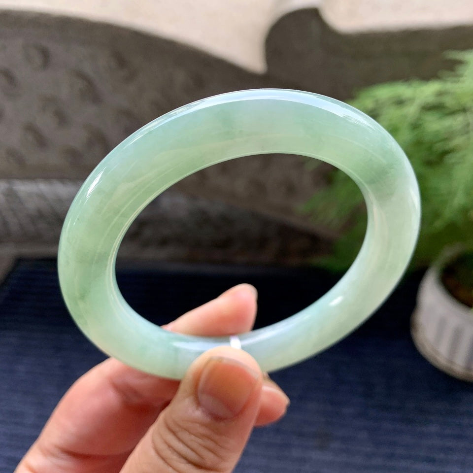 细糯种晴底飘花圆条手镯（56.2mm）（yc093311）