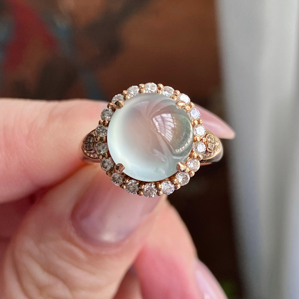 18k金钻镶冰玻种白月光蛋面戒指（yc235117）