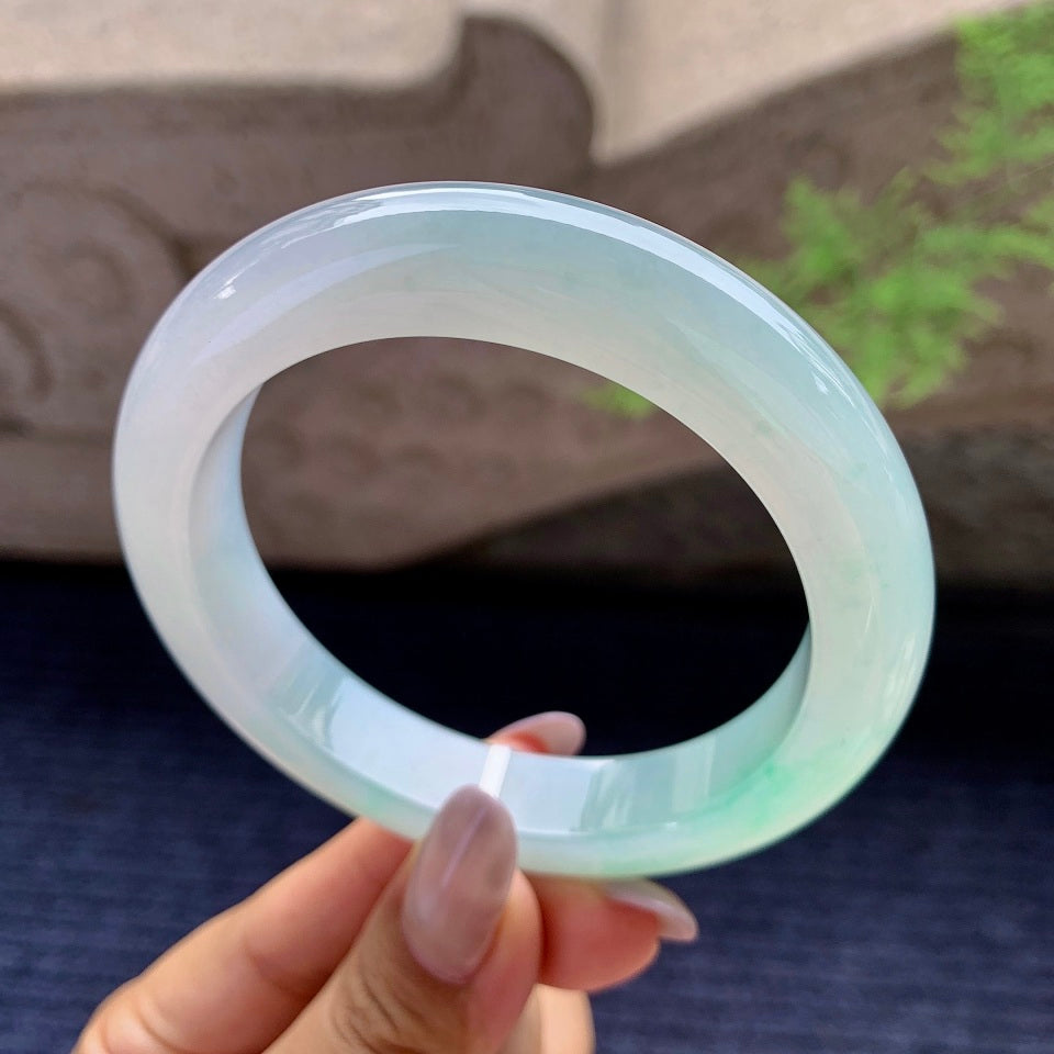 糯冰种晴水飘绿平安镯（60.2mm）（yc165884）