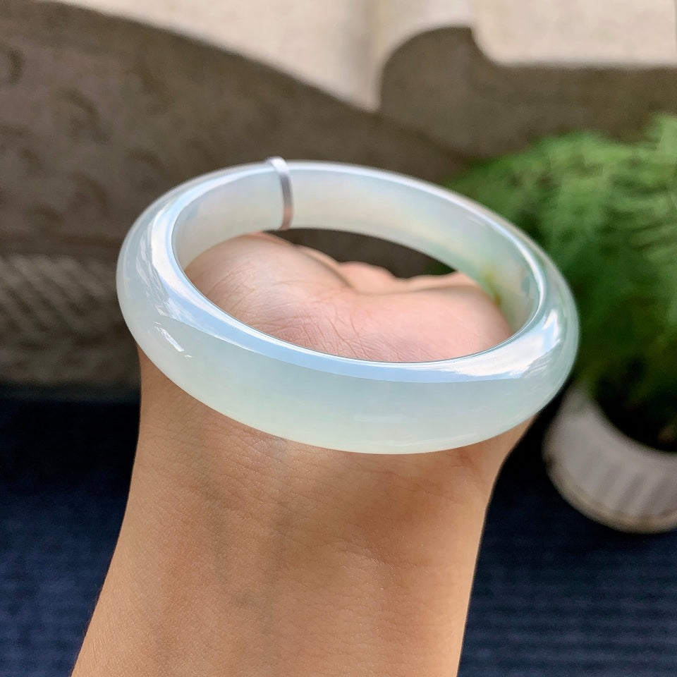 糯冰种晴水飘黄翡平安镯（55.6mm）（yc116072）