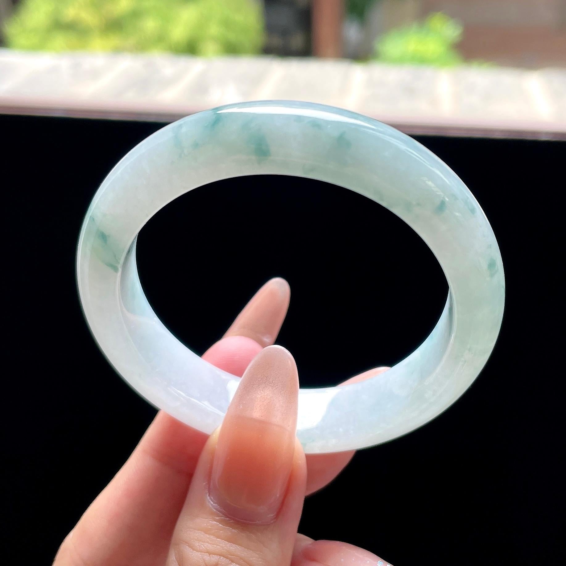小圈口细糯种蓝飘花 51圈 天然缅甸A货翡翠（yc522699）