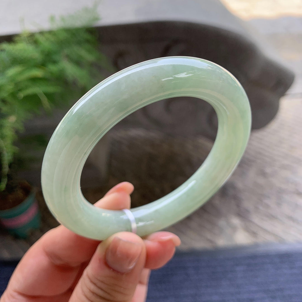 糯种晴底圆条手镯 54.3圈口 天然缅甸A货翡翠（yc499783）