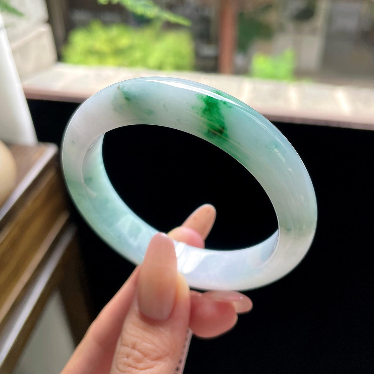 细糯种翠绿飘花正圈平安镯 55.5圈 天然缅甸A货翡翠（yc693147）