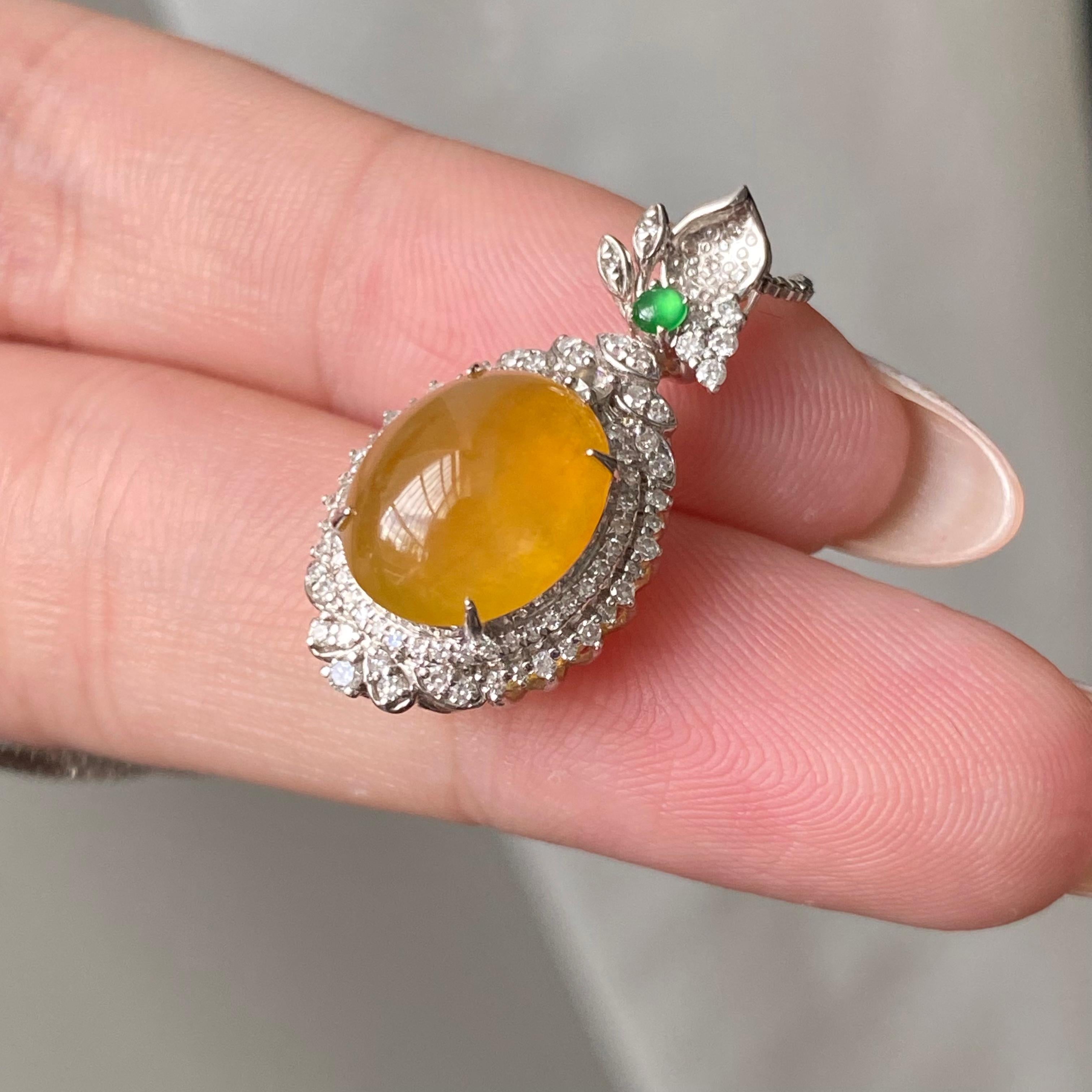 18k金钻镶冰种黄翡蛋面吊坠（yc204916）