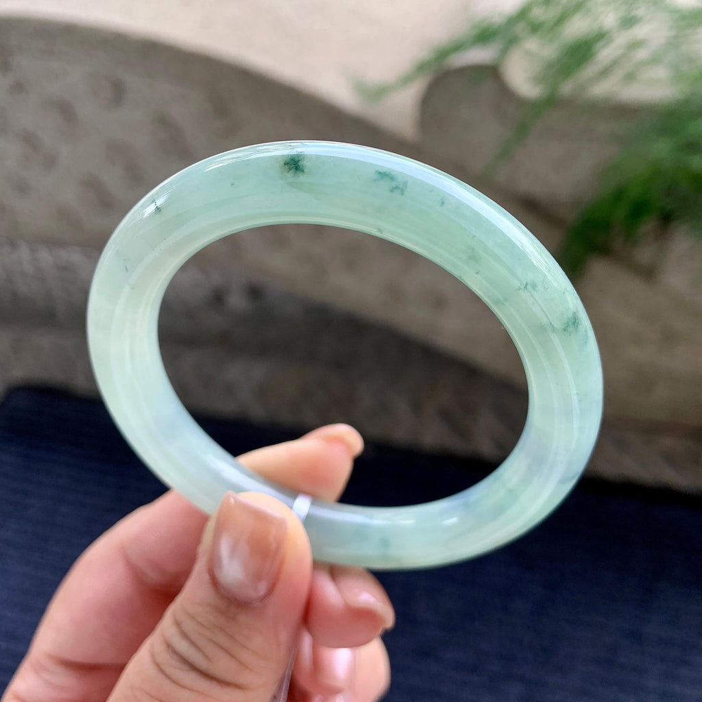 细糯种晴底飘蓝花圆条手镯 53.8圈口（yc707428）